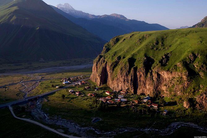 3-Day Hiking Group Tour in Kazbegi - Truso Valley on Day Three: A Different Side of Kazbegi and an Easy 20 km