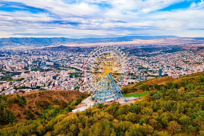 A Private 3-Stop Tbilisi Panoramic Tour - Mtatsminda Park and the funicular ride: 1 hour at the hilltop