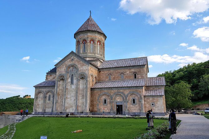 Best of Georgia - 3 or 4 days private tour with transfers and guide - Day 3 Around Mtskheta and Borjomi: Churches, Uplistsiche Cave Town, and Mineral Water Breaks