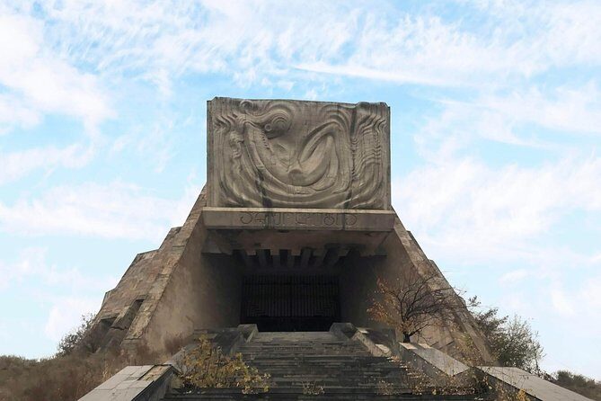 Brutal Tbilisi: Urban exploration and untold stories - Stop 3: The Former Archaeology Museum (Abandoned)