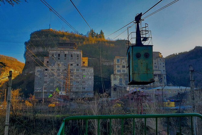 Chiatura. Soviet Past in the present. + Katskhi pillar - Comfort, snacks, and timing: How the day stays manageable