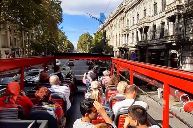 City tour Tbilisi on red bus - Hop-on hop-off: it’s freedom, but you need a simple game plan