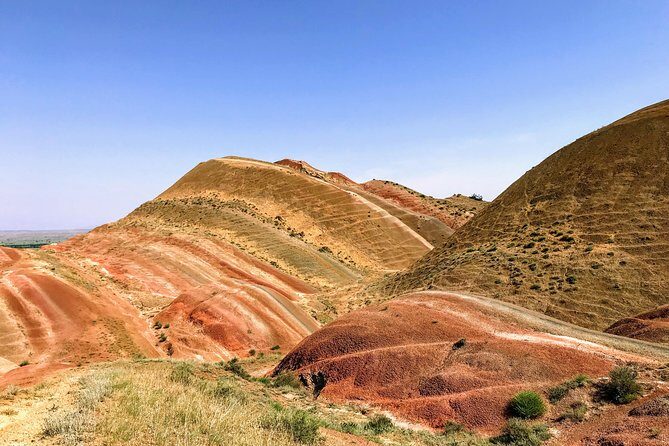David Gareji and Real Rainbow Mountains Off-Road adventure + hike - David Gareji Monastery complex: rock churches and the semi-desert feeling
