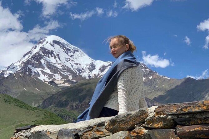 Day tour to mountains Jinvali lake, Ananuri, Kazbegi, Arch friendship - Quick highlights you’ll feel right away