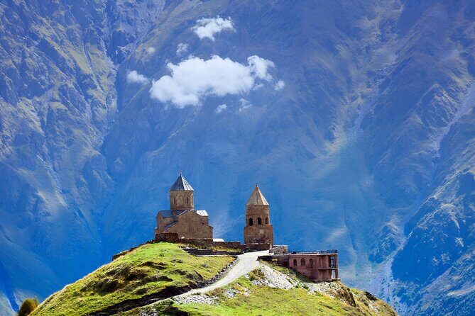 From Tbilisi Daytrip Kazbegi Gudauri & Zhinvali Guided Group Tour - Gudauri: Ski Resort Views and the Friendship Arch Area