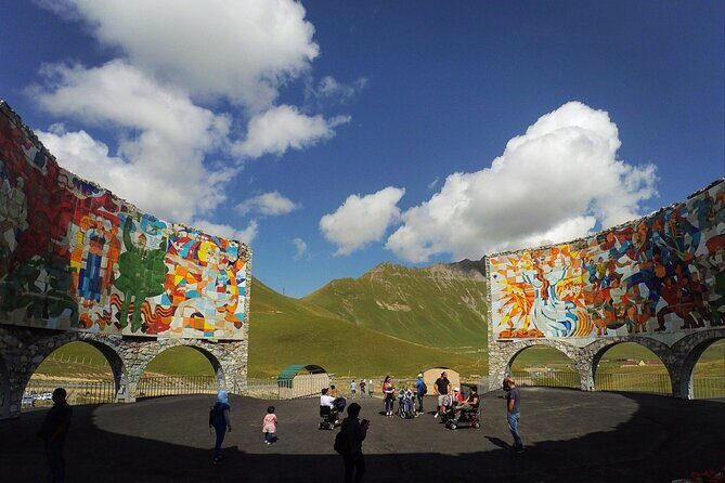 From Tbilisi: Kazbegi, Gudauri & Ananuri Day Trip - Pasanauri Pause: A Quick Cultural Stop With a Trade-Routes Story