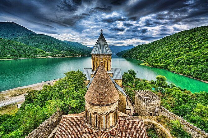 Full Day Kazbegi Guided Tour in Georgia - Aragvi River and Pasanauri: quick legend, then khinkali