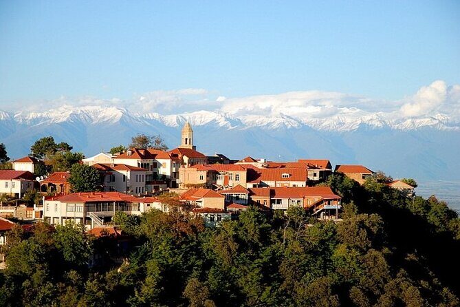 Kakheti;City of Love Sighnaghi, Bodbe. KTW. Wine House Group tour - KTW winery stop: compare varietals and get the wine story