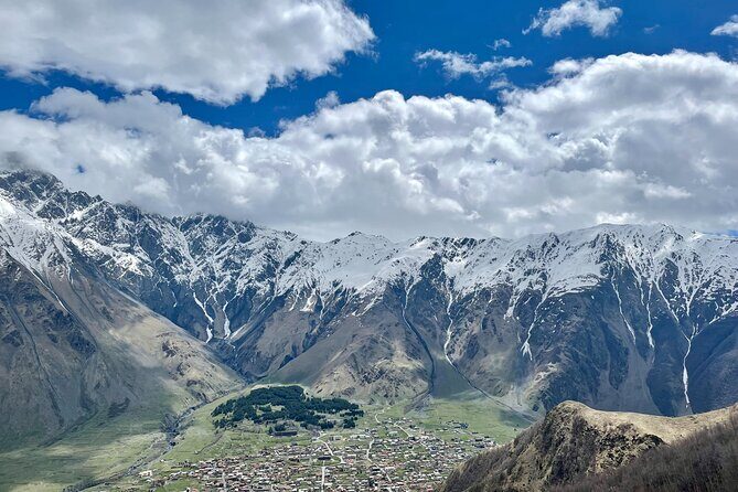 Kazbegi-Ananuri-Gudauri: Epic Views & History (Group) - Zhinvali Reservoir and Ananuri Fortress: the Aragvi valley’s best photo rhythm