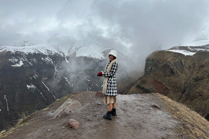 Kazbegi-Ananuri-Gudauri: Epic Views & History (Group) - Mtskheta’s hilltop churches: Jvari and Svetitskhoveli up close