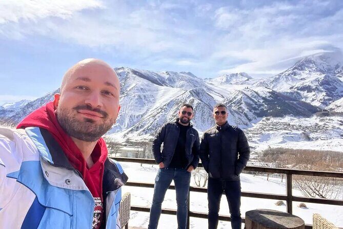 Kazbegi • Gudauri - private day trip to Mountains - Ananuri Fortified Castle Ensemble: A Castle Above the Water