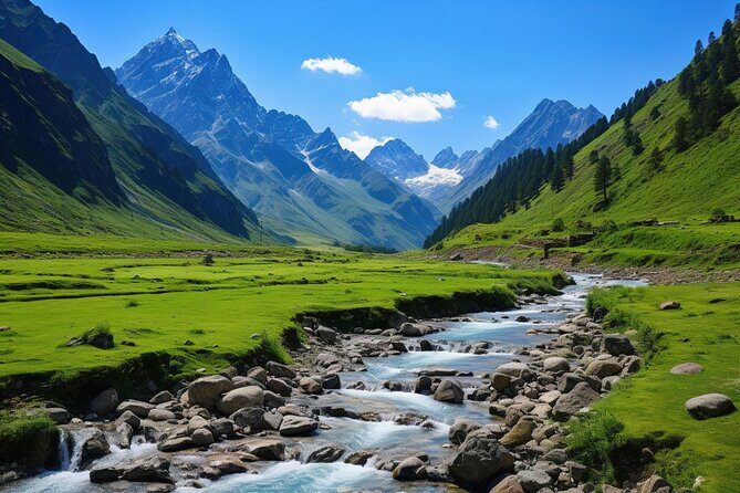 Kazbegi&Gudauri Small group tour including hotel pick up/drop-off - A 12-hour Military Road day with hotel pickup from Tbilisi