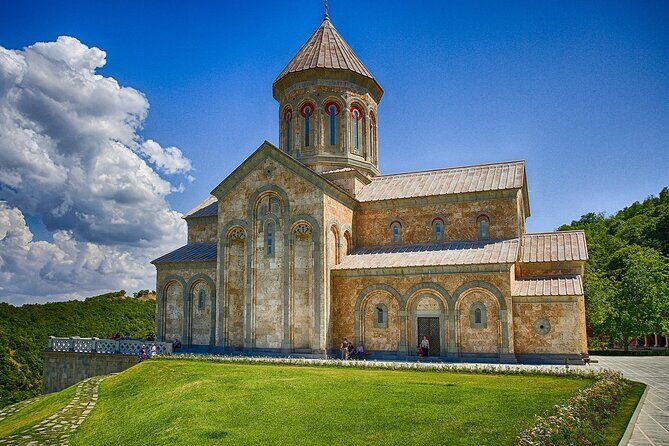 Mtskheta and Jvari UNESCO Private Tour - How the guide experience makes these sites easier to understand
