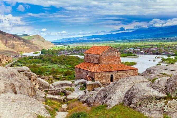 Mtskheta - Jvari + Gori - Uplistsikhe Tour - Why this day trip from Tbilisi works so well