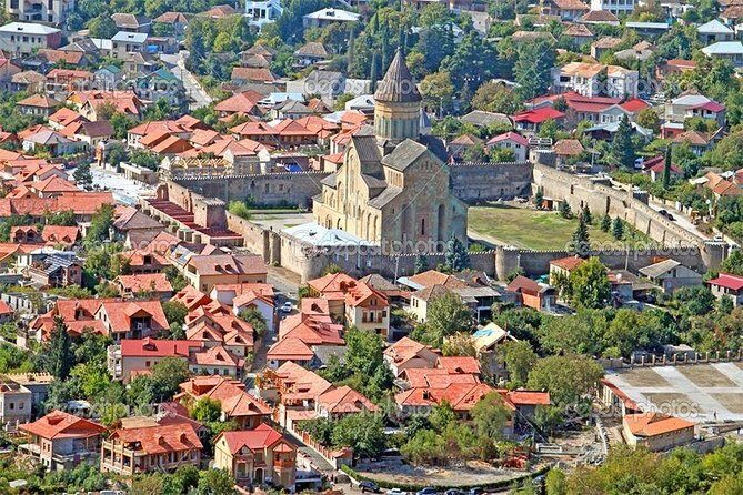 Mtskheta - Jvari - Samtavro, the cradle of Georgian Christianity. (group tours) - Svetitskhoveli Cathedral: where relics turn a church visit into a story