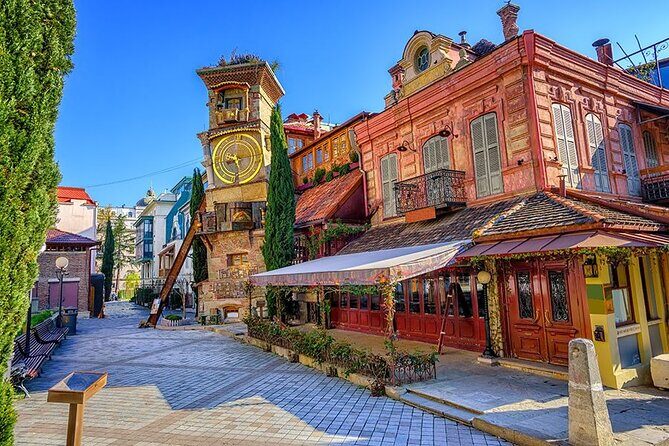Mtskheta + Tbilisi Private Tour - Stop 1: Mtskheta’s UNESCO Streets and Svetitskhoveli Cathedral