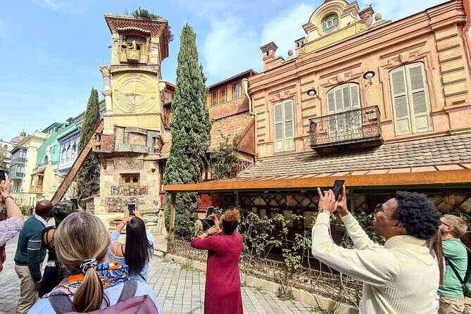 Old Tbilisi Highlights walking tour with wine & 10 tastings - Bridge of Peace: Modern Tbilisi’s Photo Magnet