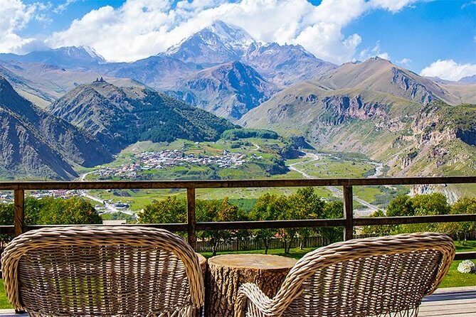 Private 5-Day Tours & Transfers from Tbilisi to Top Georgia Spots - Price and Logistics: what $450 really buys