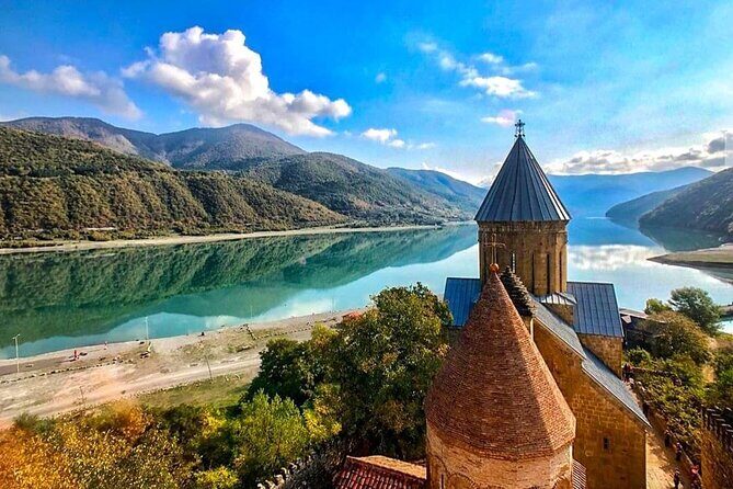 Private 7-Day Tours & Transfers from Tbilisi to Top Georgia Spots - Day 3 to Kazbegi: Jinvali, Ananuri, Aragvi River, and Gergeti Trinity