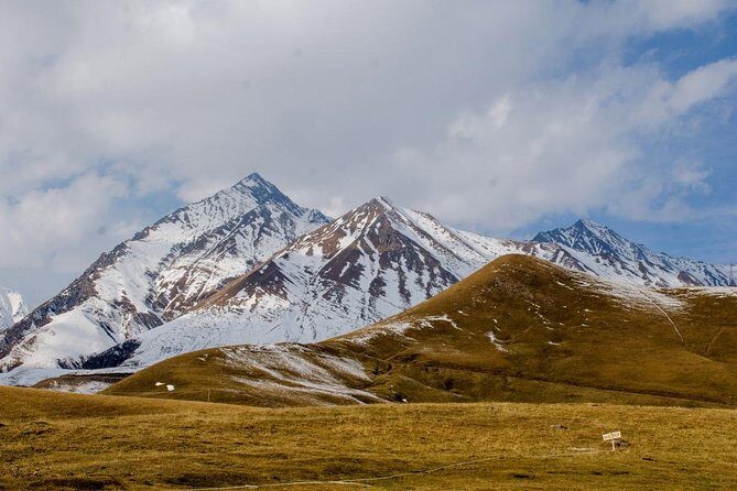 PRIVATE Day-Trip to Kazbegi (The most popular tour in Georgia) - Gergeti Trinity Church: The Classic Kazbegi Viewpoint