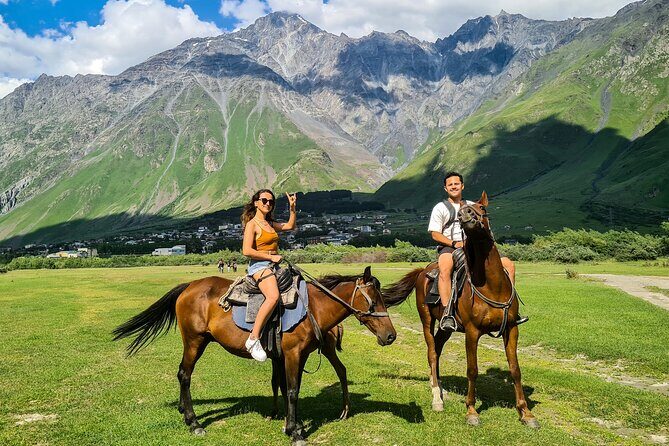Private Kazbegi Tour: Gergeti, Ananuri & Scenic Views - Stop 1: Zhinvali Water Reservoir and the legend you’ll hear
