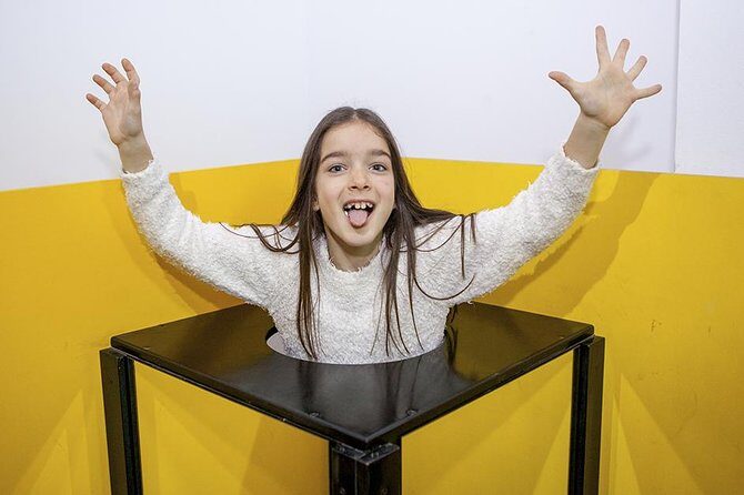 Skip the Line: Experimentorium Ticket - Inside the Museum: Around 80 Hands-On Physics Exhibits