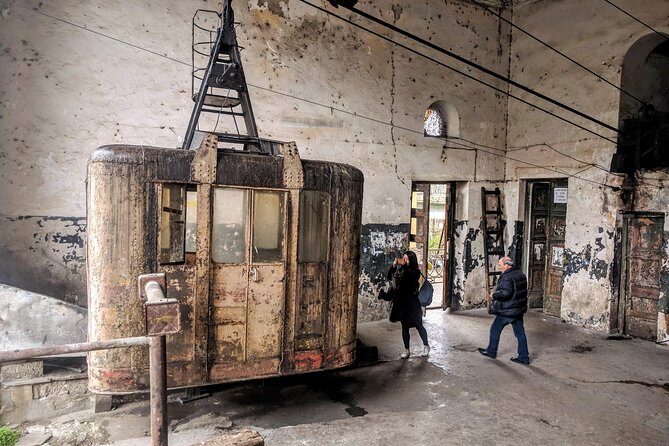 Soviet past - Private day tour to Chiatura, Katskhi pillar and Chronicles - Chiatura Cableways: Rusty Stations and the Ghost-Town Feeling