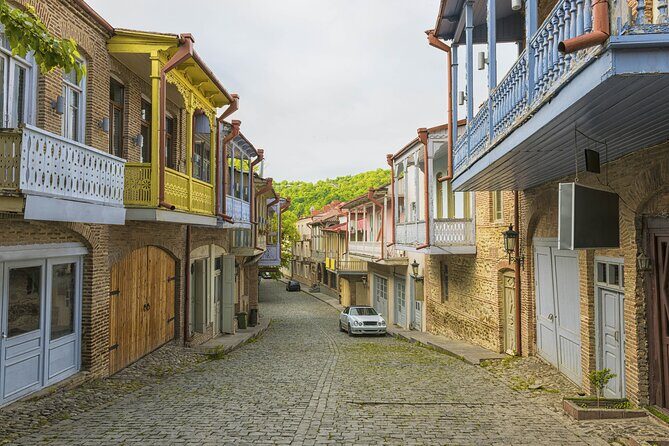 Taste of Kakheti: Wine Tour Bread Baking & Churchkhela Workshop - Sighnaghi fortress wall and the 24/7 wedding palace