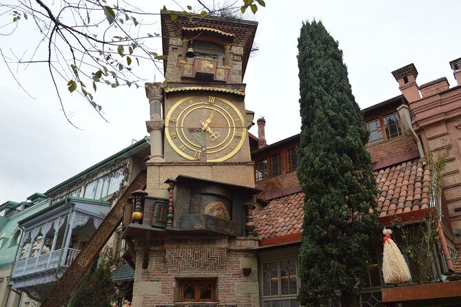 Tbilisi Old Town Walking Tour with a Local Guide - Shardeni Street: The Easy Walk Into the Upper Kala Vibe