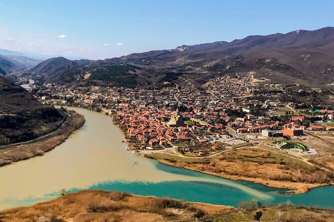 Tbilisi: Sabaduri Forest, Georgian Stonehenge & Bear Sanctuary - The river confluence postcard: Aragvi meets Mtkvari