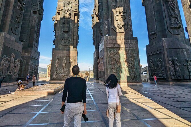 Top highlights of Tbilisi: Old City Sameba Chronicles of Georgia - Entering The Old City Loop Without Guesswork