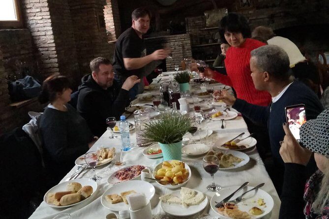 Tour to Kakheti. Sighnaghi –Bodbe Monastery –Tsinandali –Telavi –Winery –Gombori - What to Bring for a Comfortable Kakheti Day Trip