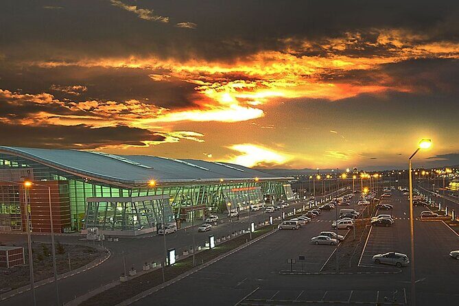 Transfer from Tbilisi Airport to Tbilisi - Meeting Your Driver at Shota Rustaveli Airport (No Guesswork)