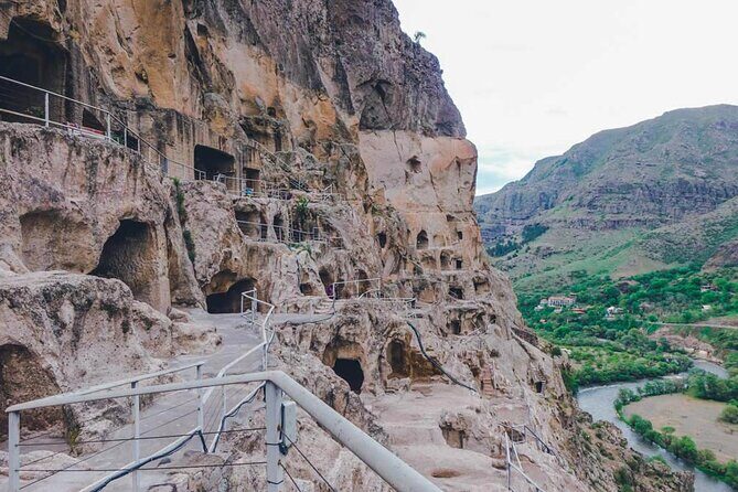 Vardzia, Rabati, and Borjomi Ancient Georgia Group Tour - Language and guide style: When English works best